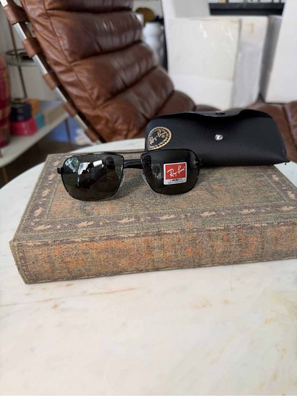 New Ray-Ban 3482 Black Square Sunglasses with Case and cleaning cloth